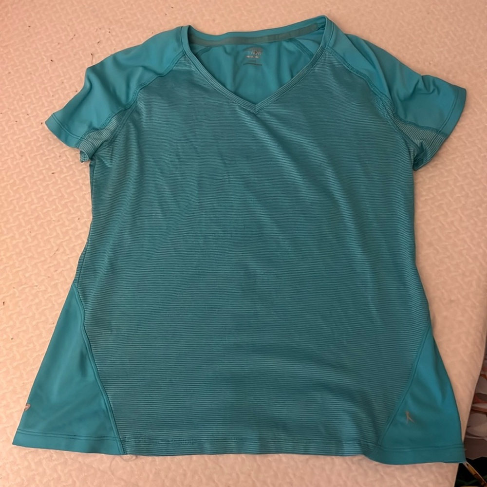 Blue sweat/workout clothing